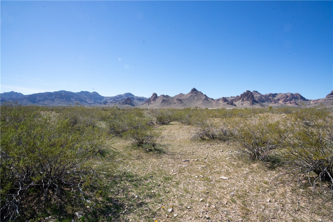 2661 Yaqui Road Golden Valley, AZ 86413 - Photo 13 of 15 Gallery Image 13