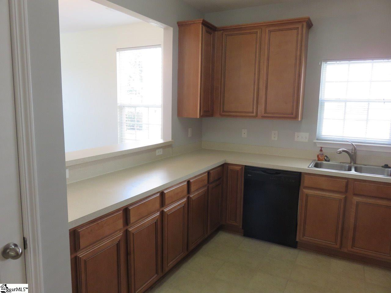 329 Intrepid Court Greer, SC 29650 - Photo 14 of 36 Gallery Image 14