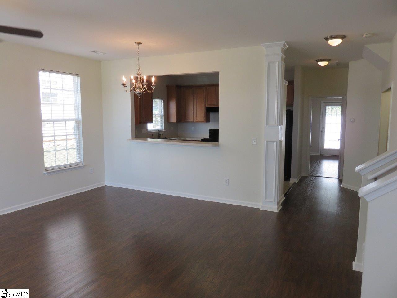 329 Intrepid Court Greer, SC 29650 - Photo 5 of 36 Gallery Image 5