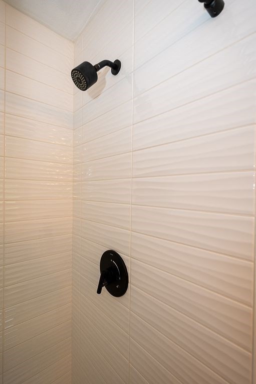 515 Carpenter Road Northbridge, MA 01588 - Photo 22 of 39