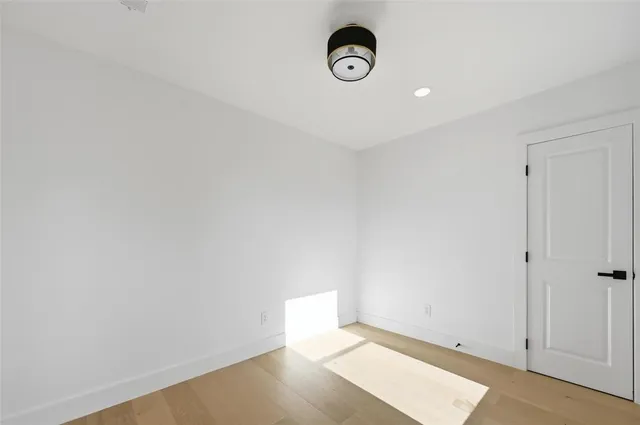 $555,000 | 710 South Glasgow Drive, Dallas, TX 75223