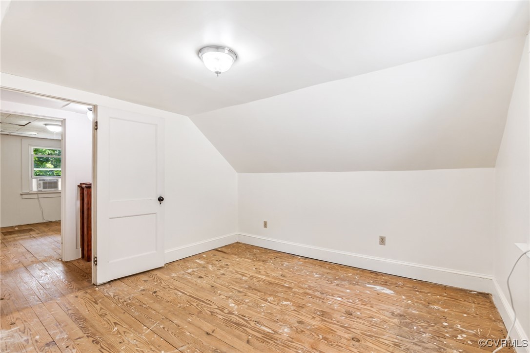 2812 Chapel Road New Canton, VA 23123 - Photo 23 of 32 a view of room