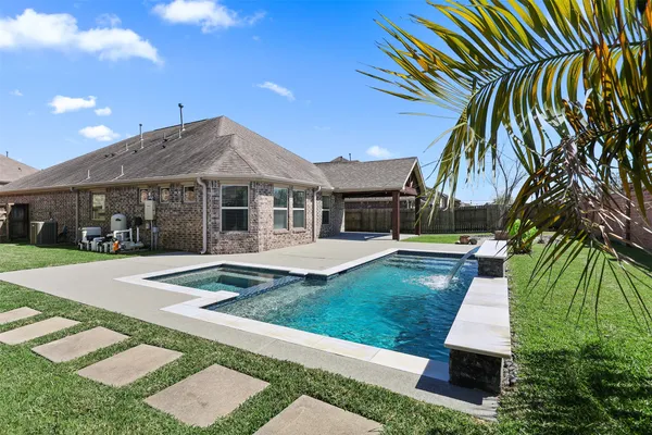 $3,475 | 3037 Broadhaven Drive, Texas City, TX 77568