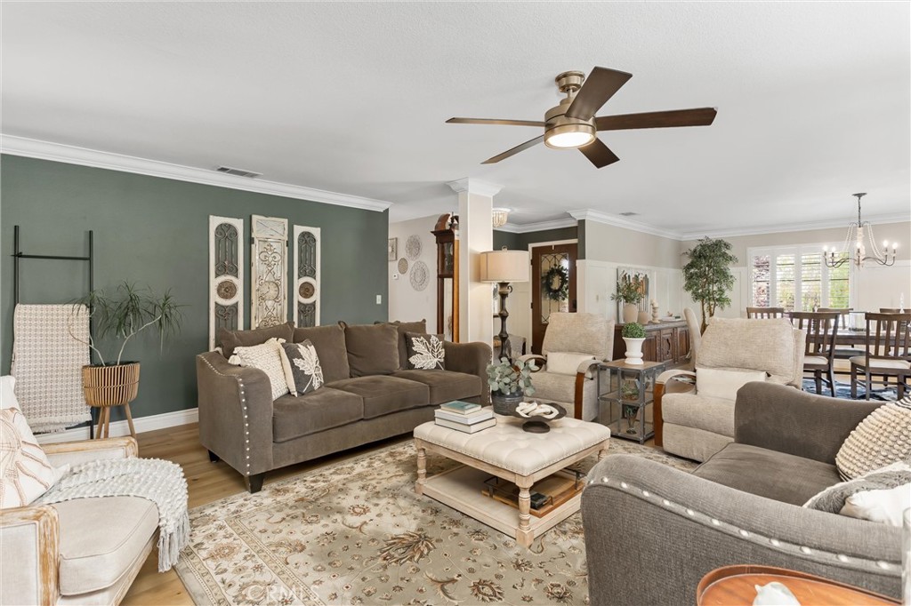 36113 Sharon Way Yucaipa, CA 92399 - Photo 12 of 49 Designer paint, crown molding