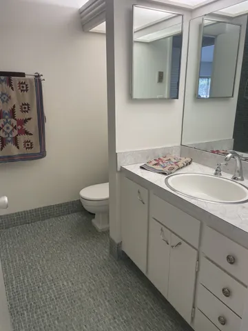 $499,000 | 4200 West End Avenue, Unit 202, Nashville, TN 37205