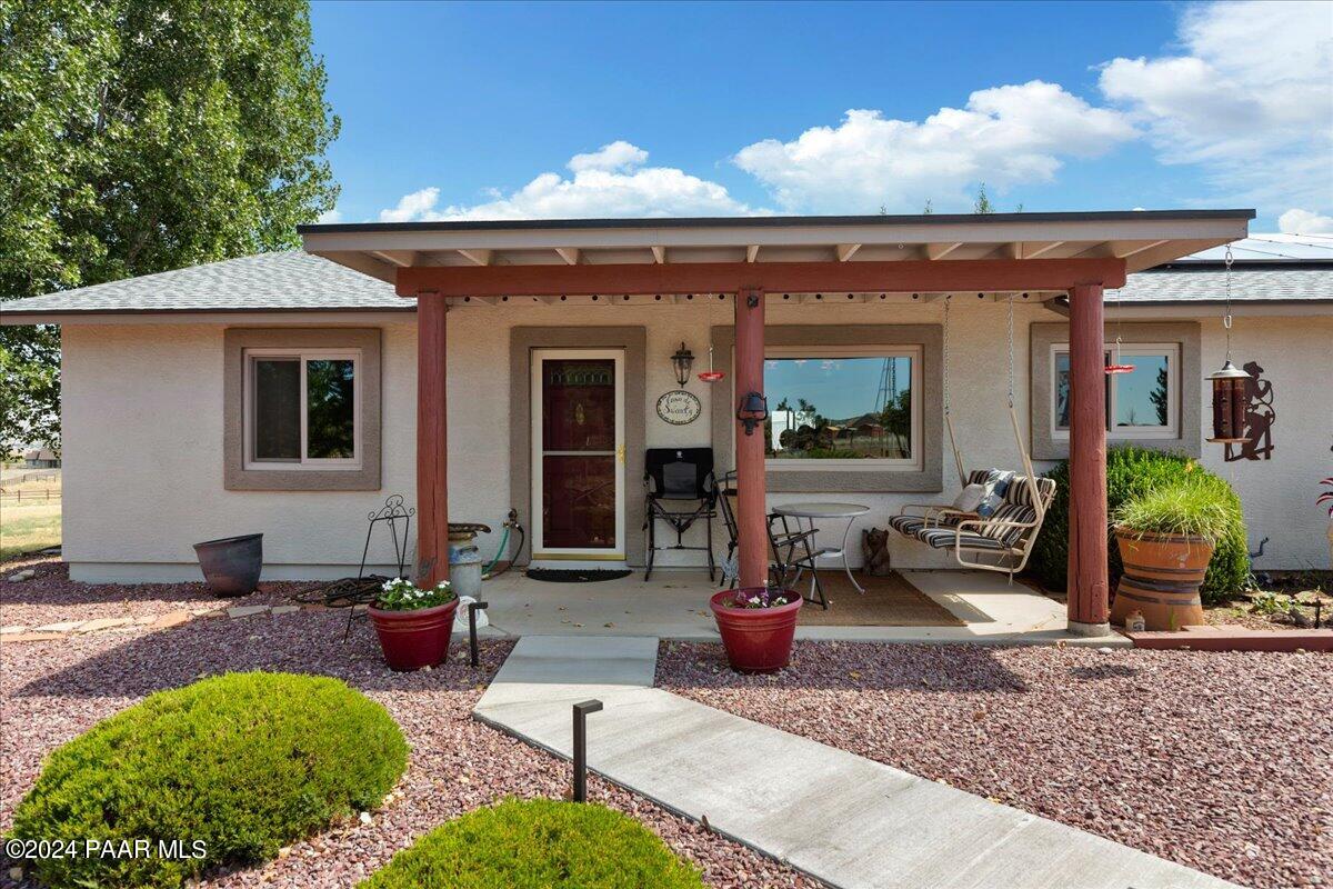 1170 Rolling Hills Road Paulden, AZ 86334 - Photo 3 of 26 03-Front Entry