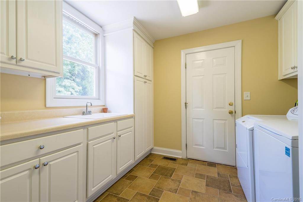 8082 Windsong Road, Unit 11 Denver, NC 28037 - Photo 22 of 24 Gallery Image 22