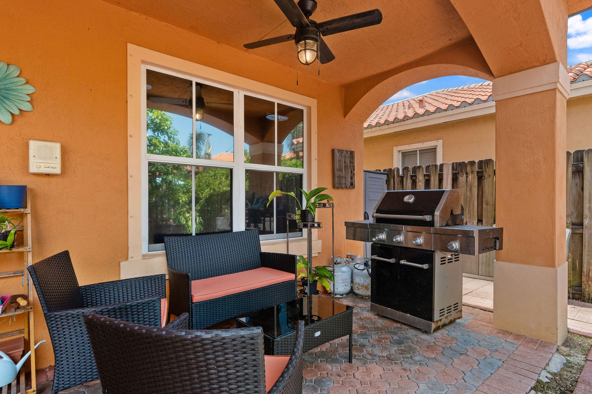 3144 Southwest 154th Place Miami, FL 33185 - Photo 11 of 42 DSC02750