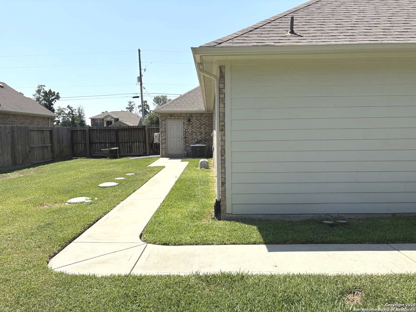 6358 Rolling Hills Road Conroe, TX 77303 - Photo 19 of 23 a view of a backyard