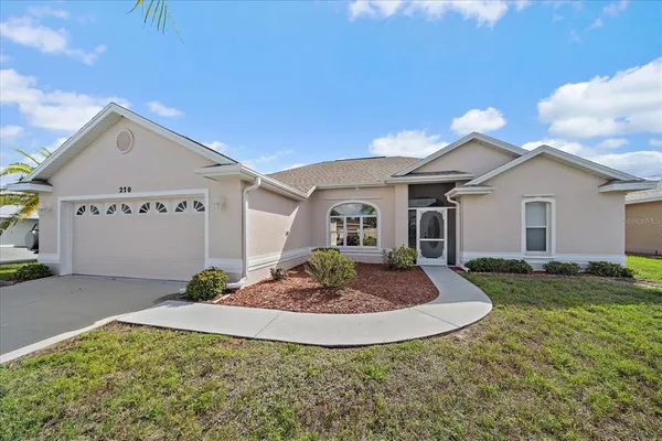 $394,500 | 270 Mt Vernon Drive, Venice, FL 34293