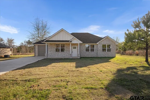 $240,000 | 400 Guadalupe Street, Bullard, TX 75757