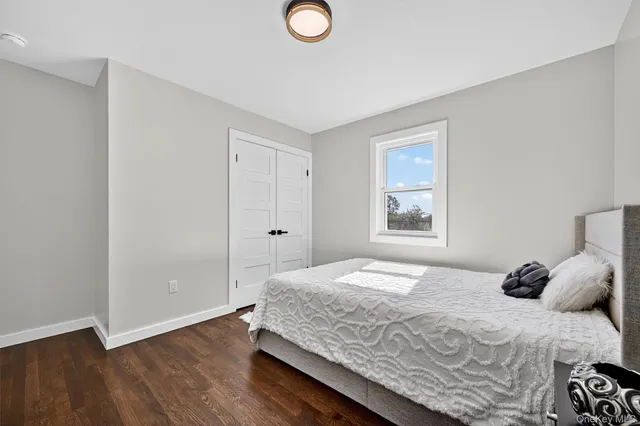 $619,900 | 10 Elizabeth Drive, Wallkill, NY 12589