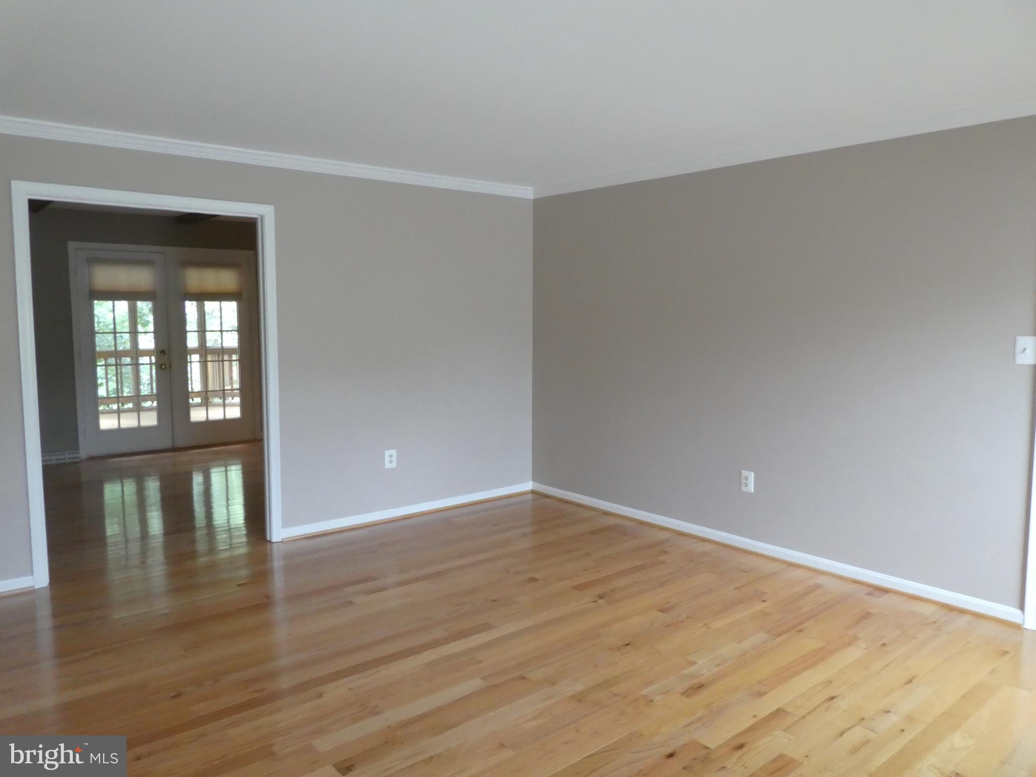 8710 Shadowlake Way Springfield, VA 22153 - Photo 3 of 80 Gleaming Hardwood Floors in LR and throughout Main