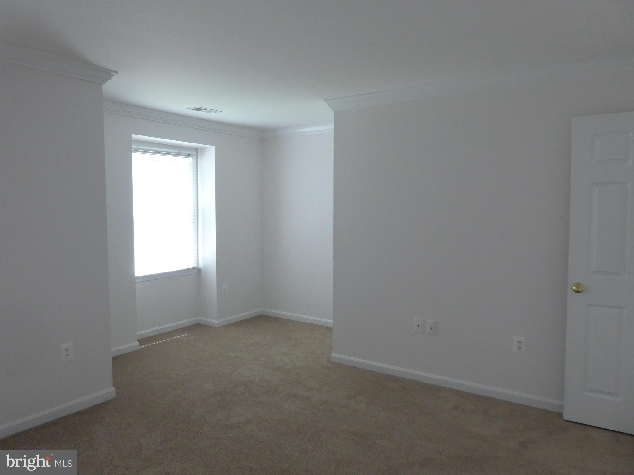 8710 Shadowlake Way Springfield, VA 22153 - Photo 29 of 80 Owners' BR has nook & Closet :Notice Crown Molding