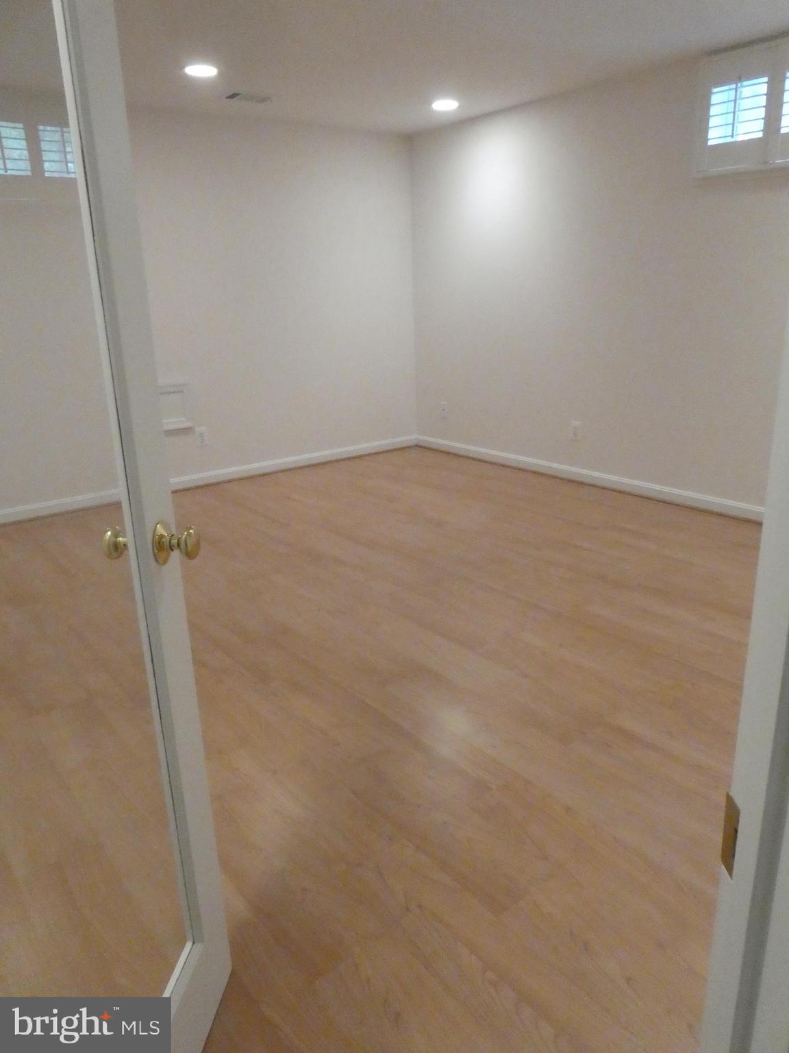8710 Shadowlake Way Springfield, VA 22153 - Photo 65 of 80 View to Rec Rm through glass door