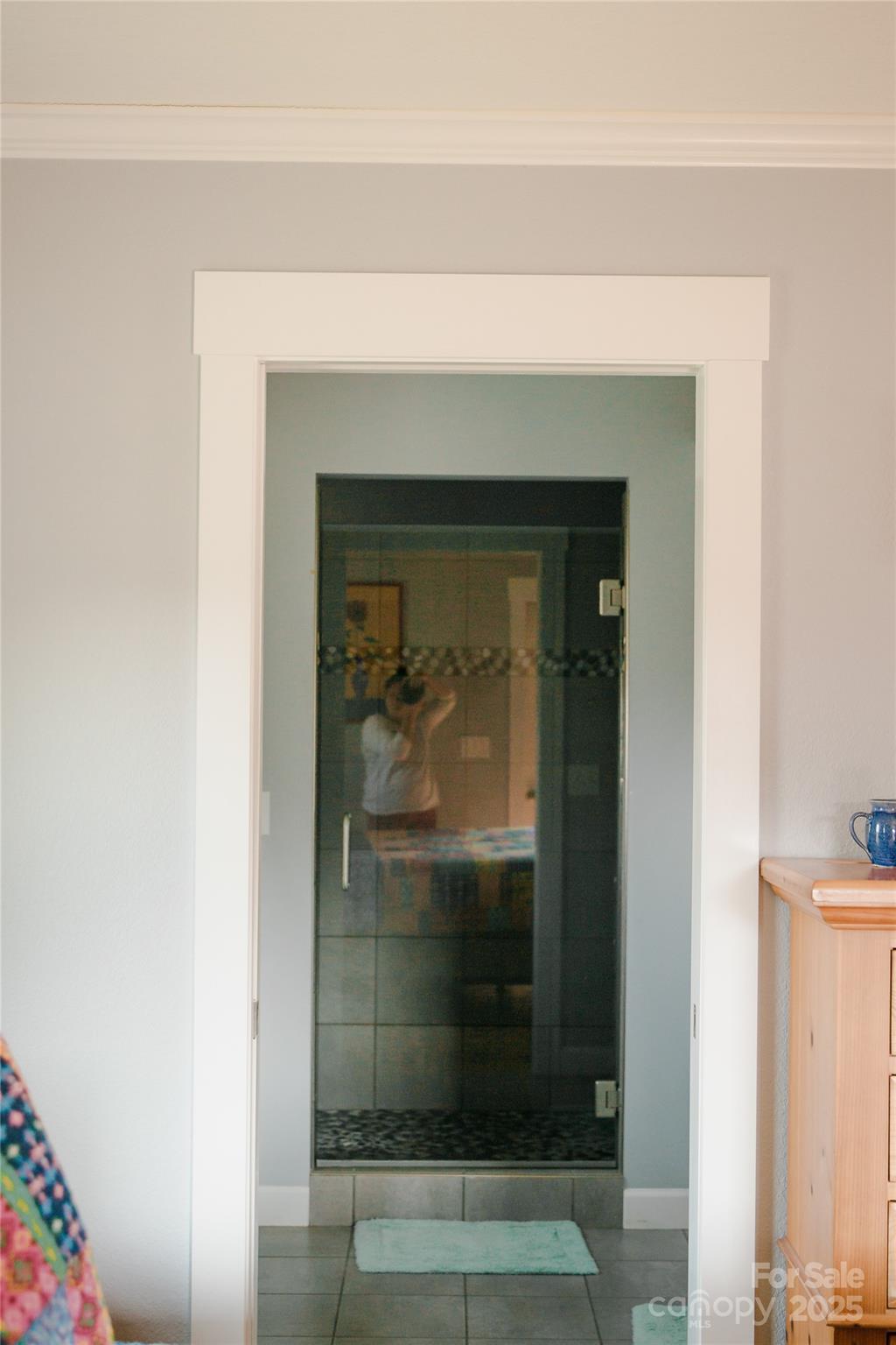 1086 Carters Ridge Road Spruce Pine, NC 28777 - Photo 13 of 47 a closeup of a glass door