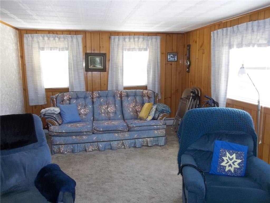 123 Main Street Hope, ME 04847 - Photo 12 of 18 Living room (couch stays)
