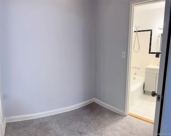 $1,600 | 2 Sadore Lane, Unit 6R, Yonkers, NY 10710