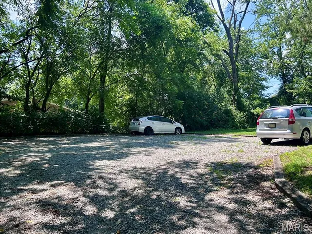 $125,000 | 517 Mascoutah Avenue, Belleville, IL 62220