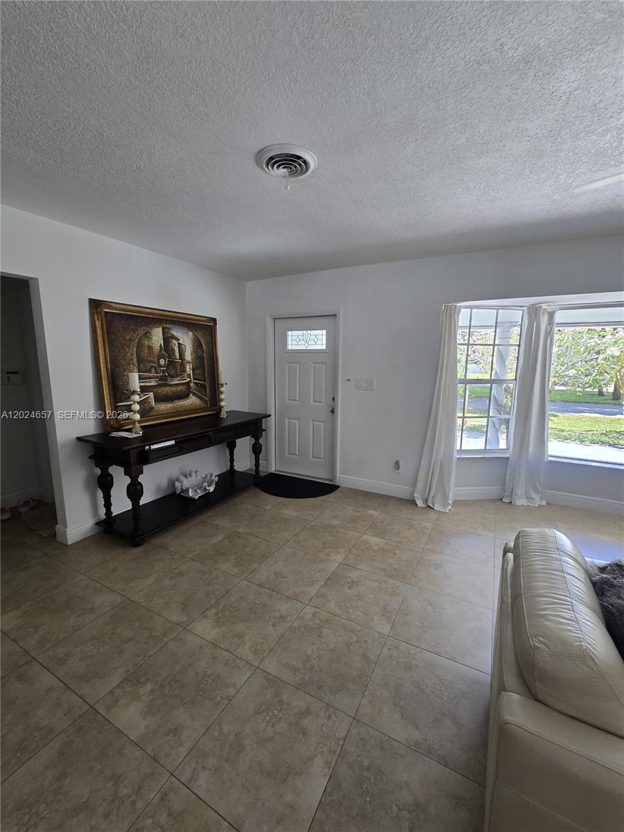 3619 West Park Road Hollywood, FL 33021 - Photo 8 of 19 Photo 8