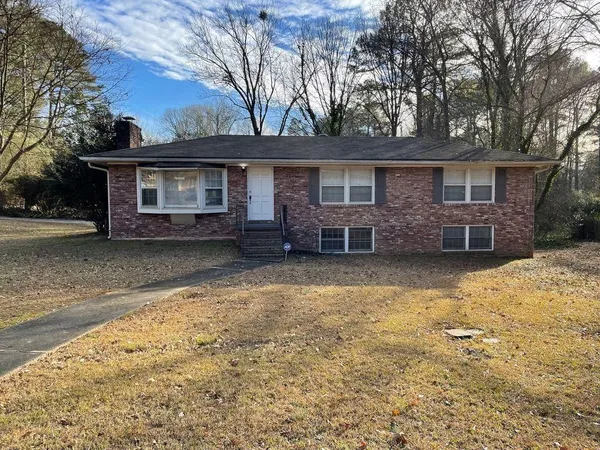 $1,700 | 2106 Pawnee Drive Southeast, Marietta, GA 30067