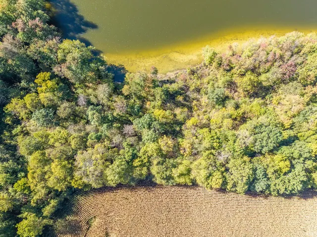 $2,400,000 | 2140 South 500 East, Lagrange, IN 46761