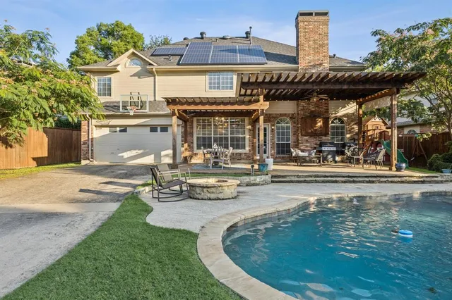 $749,900 | 6313 Thornbranch Drive, Plano, TX 75093