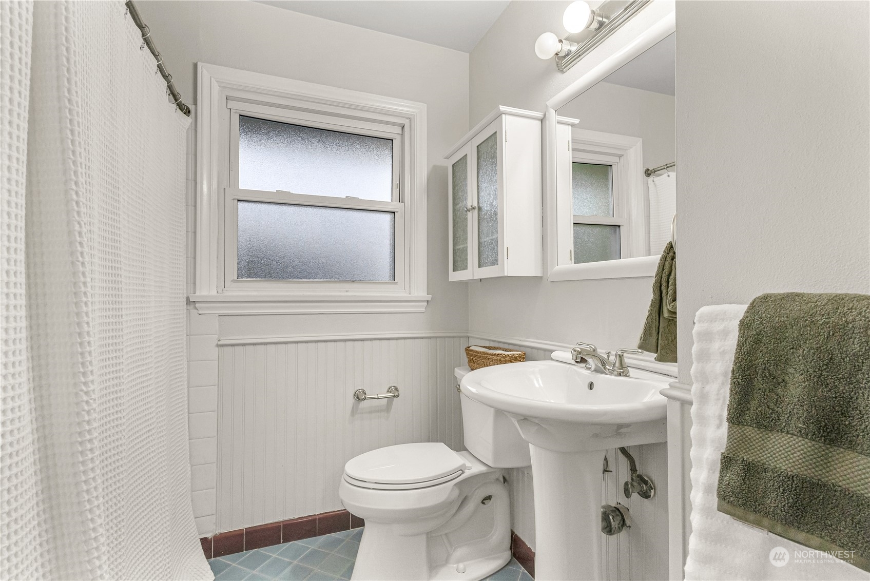 4741 35th Avenue Southwest Seattle, WA 98126 - Photo 14 of 23
