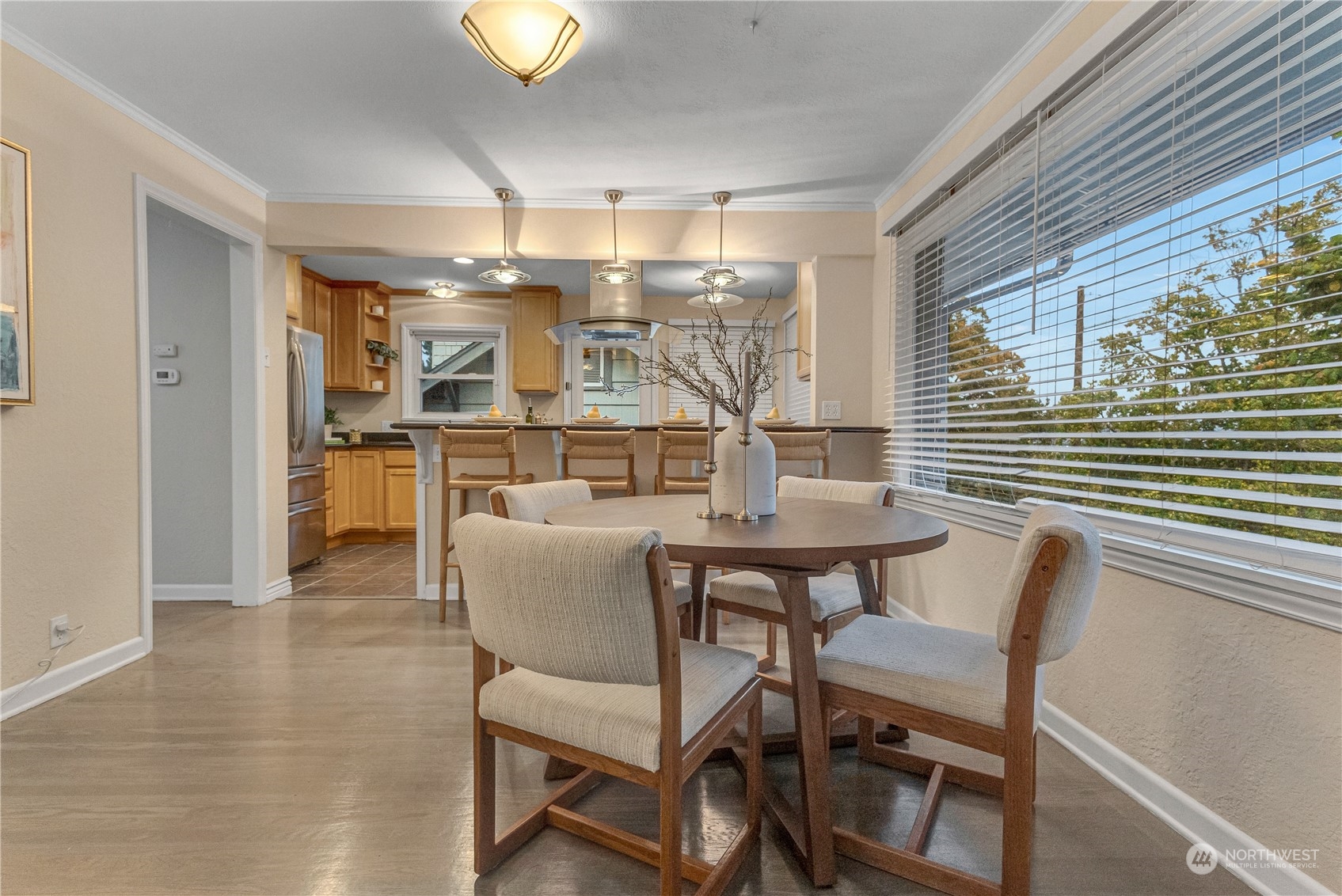 4741 35th Avenue Southwest Seattle, WA 98126 - Photo 6 of 23