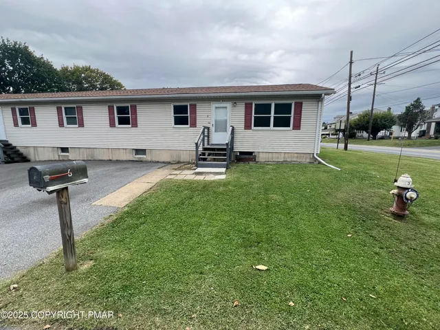 $1,550 | 6 Eley Street, Nazareth, PA 18064