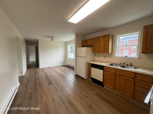 $1,550 | 6 Eley Street, Nazareth, PA 18064