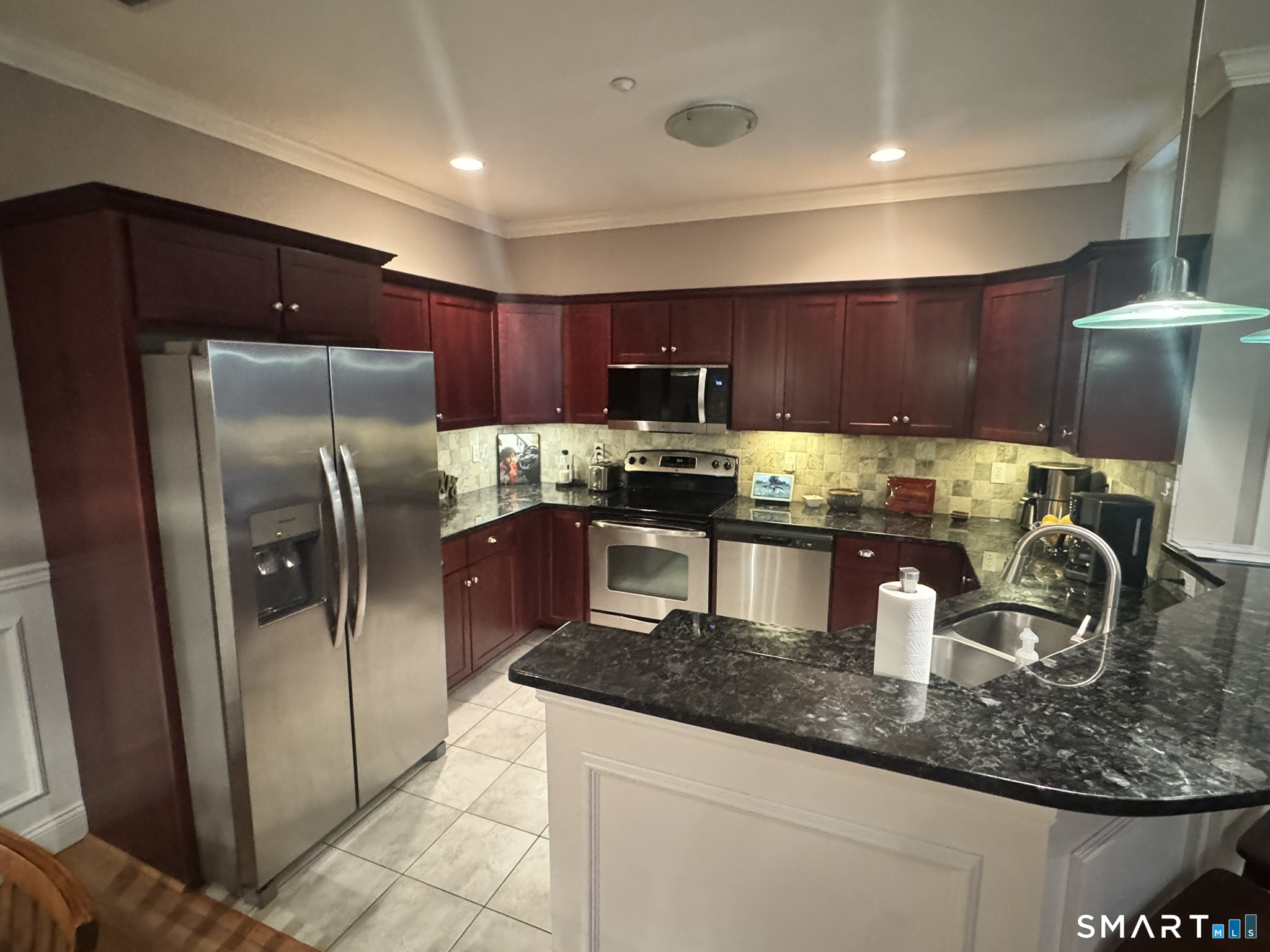 95 South Ridge Lane, Unit D204 Berlin, CT 06037 - Photo 8 of 22 Gallery Image 8