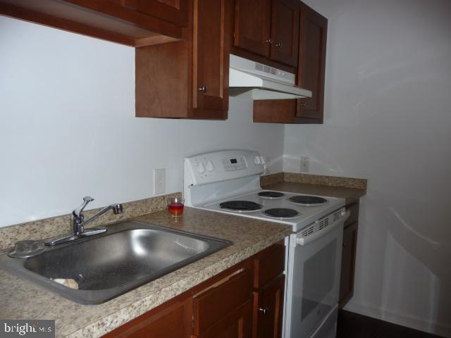 183 East Broadway, Unit C3 Salem, NJ 08079 - Photo 4 of 15