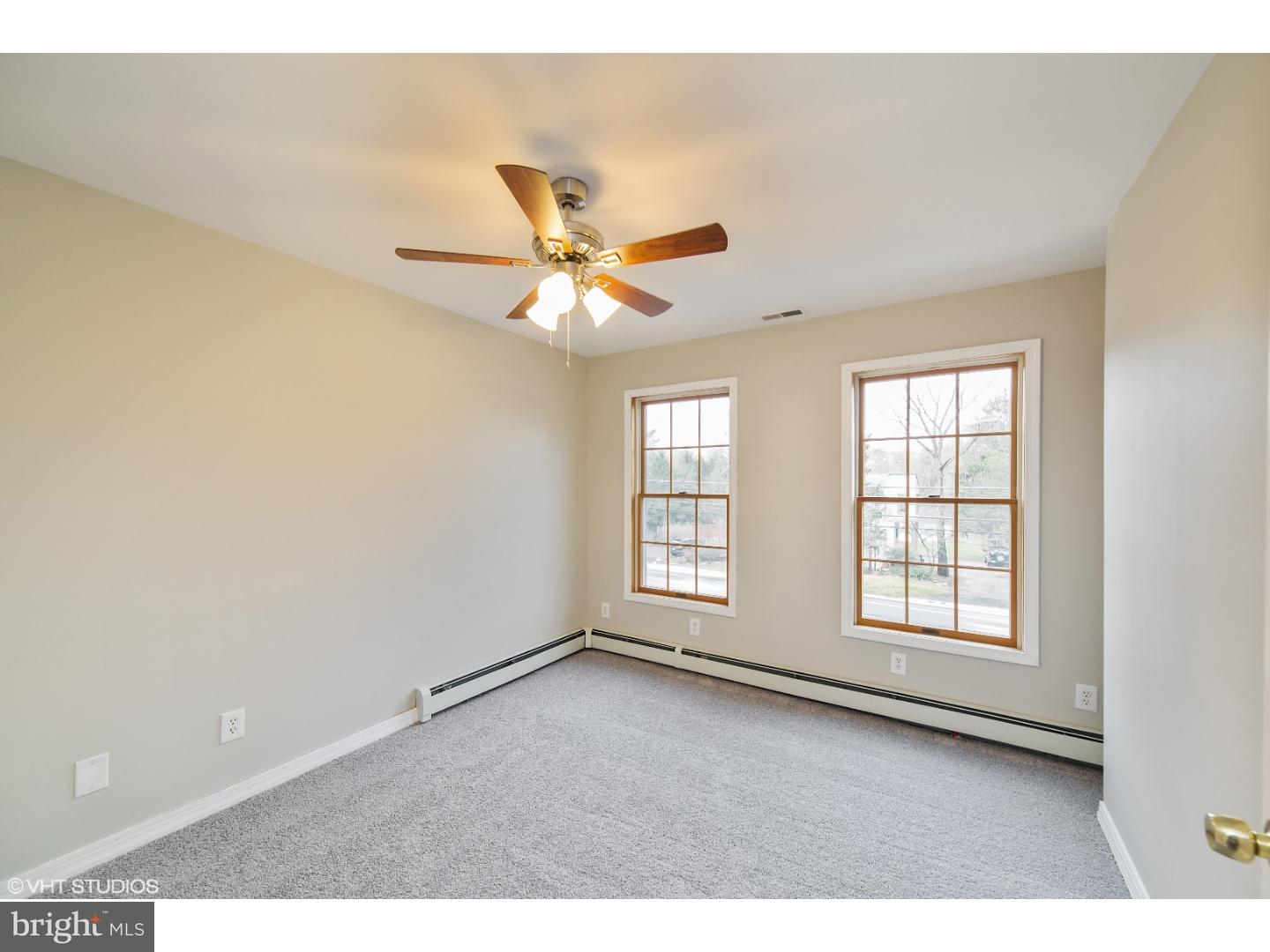 84 Clementon Road East Gibbsboro, NJ 08026 - Photo 14 of 24 Gallery Image 14