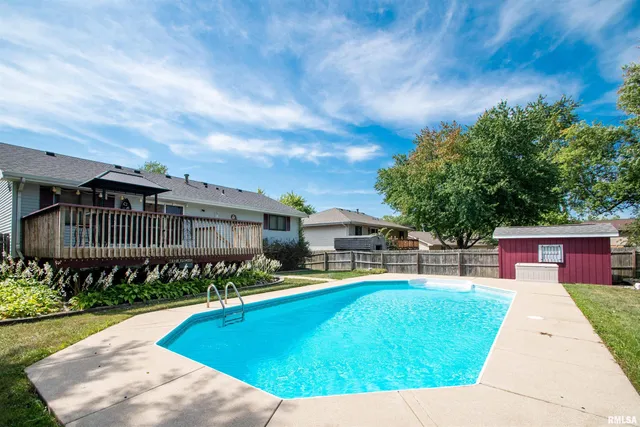 $260,000 | 6009 Sioux Trail South, Bartonville, IL 61607