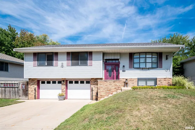 $260,000 | 6009 Sioux Trail South, Bartonville, IL 61607