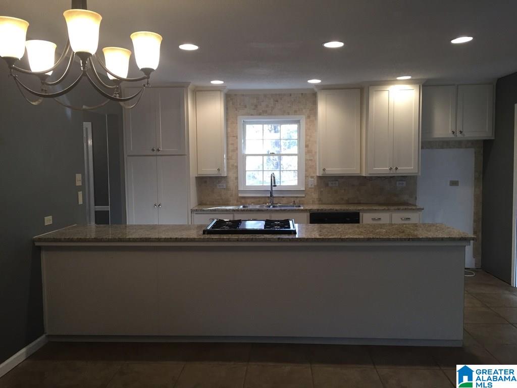 3328 Teakwood Road Birmingham, AL 35226 - Photo 16 of 50