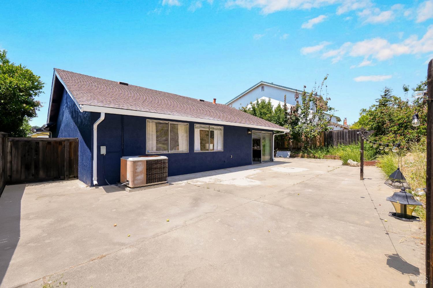 740 Coral Ridge Circle Rodeo, CA 94572 - Photo 46 of 58