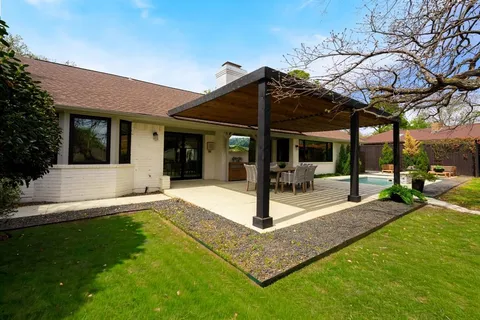 $595,000 | 709 Pennsylvania Drive, Denton, TX 76205