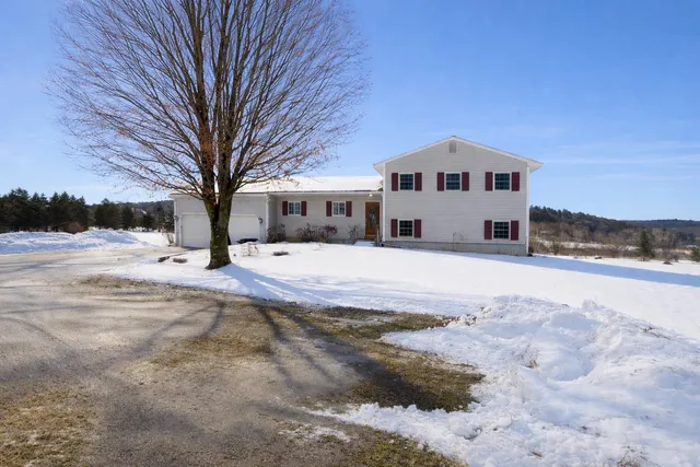 $579,000 | 733 Buck Hollow Road, Fairfax, VT 05454