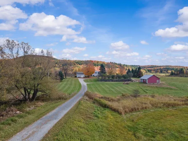 $579,000 | 733 Buck Hollow Road, Fairfax, VT 05454