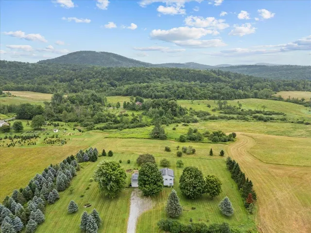 $579,000 | 733 Buck Hollow Road, Fairfax, VT 05454