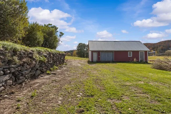 $579,000 | 733 Buck Hollow Road, Fairfax, VT 05454