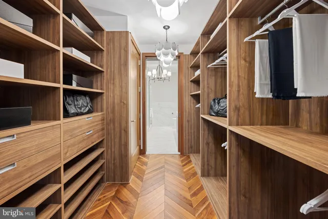 a view of walk in closet