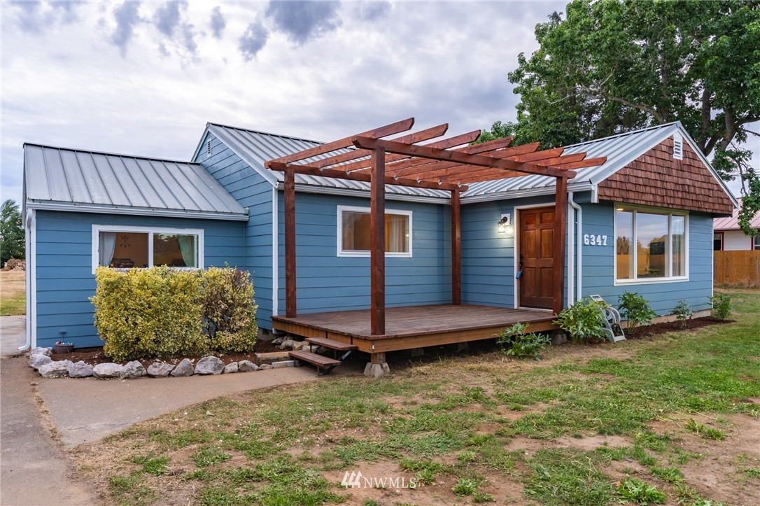 6347 Old Guide Road Bellingham, WA 98226 - Photo 1 of 31