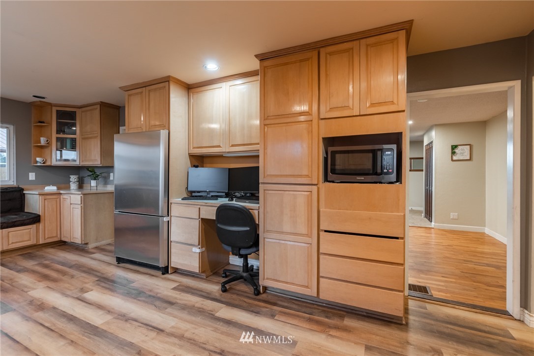 6347 Old Guide Road Bellingham, WA 98226 - Photo 12 of 31