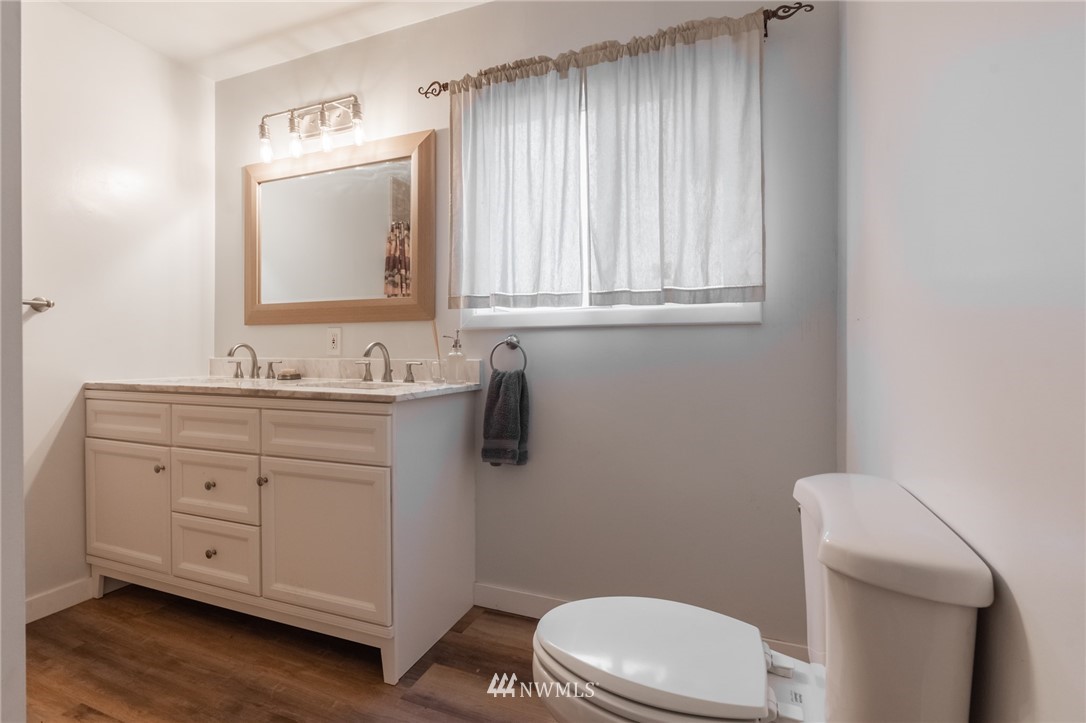 6347 Old Guide Road Bellingham, WA 98226 - Photo 15 of 31