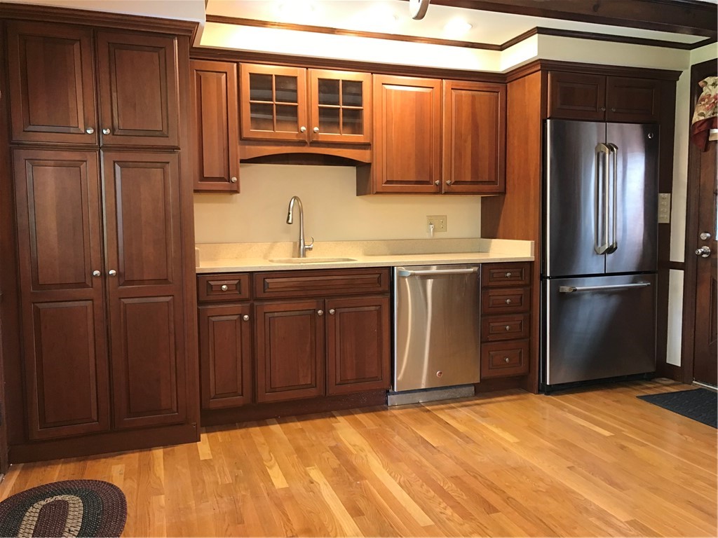 33 Red Gate Road Cumberland, RI 02864 - Photo 4 of 31