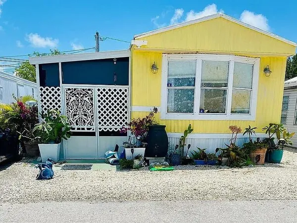 $135,000 | 1361 Overseas Highway, Unit G5, Marathon, FL 33050