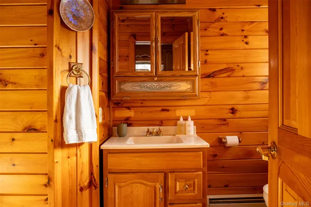 $375,000 | 81 Mac Dougal Road, Roscoe, NY 12776